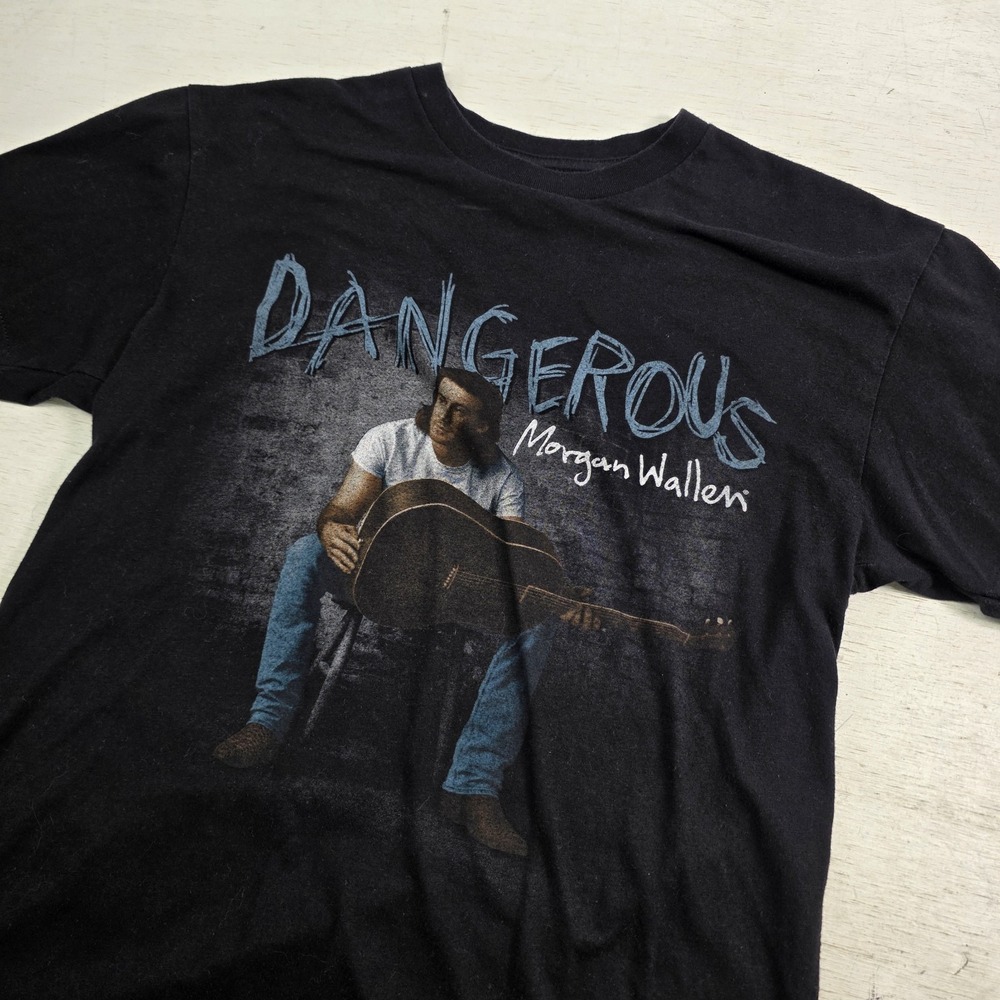 Morgan Wallen "Dangerous" Tour Country Music Concert Dates T-Shirt Men's Sz S - Picture 2 of 6